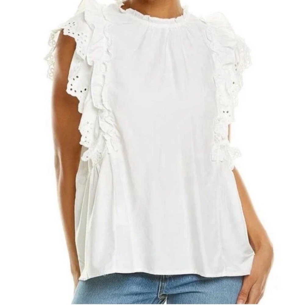 Avantlook white ruffled silk top!